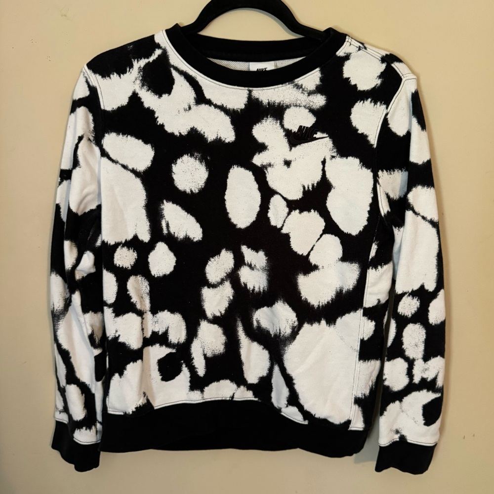 Nike Pullover Size Large